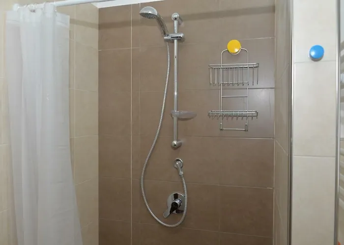 Azzurro アパート ローディ・ガルガーニコ